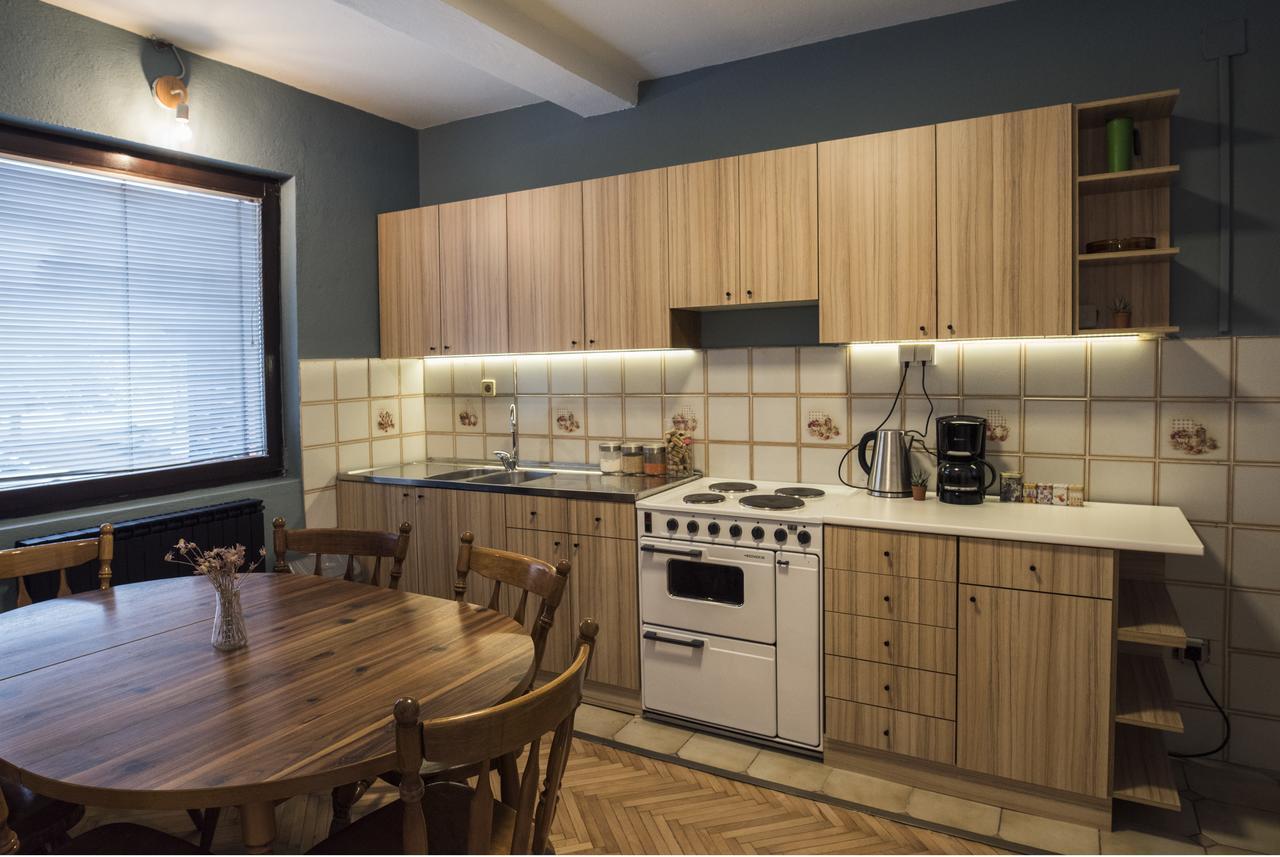 Nordic Hostel N-Box Скопье Экстерьер фото