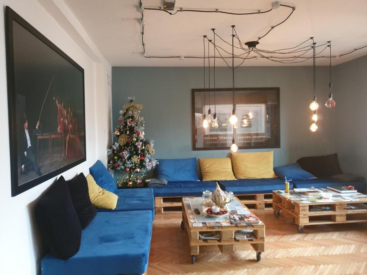 Nordic Hostel N-Box Скопье Экстерьер фото